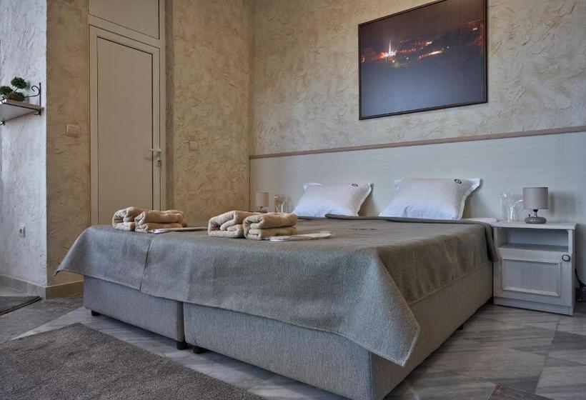 ペンション Kings View