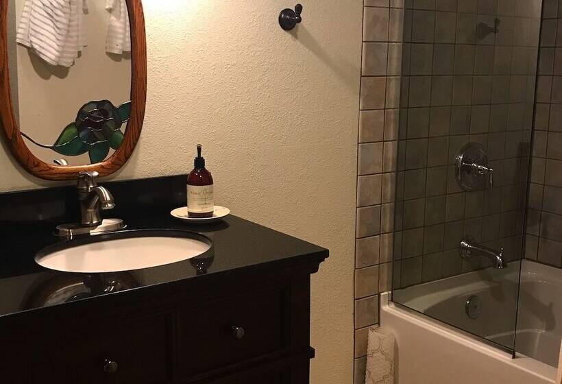 ユースホステル Laughing Heart Lodge