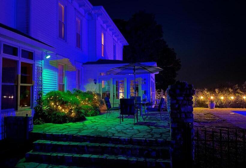 住宿加早餐 Wildflower Ranch Inn