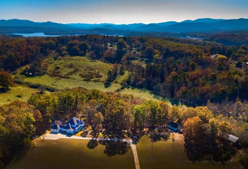 Blue Heaven Bed & Breakfast