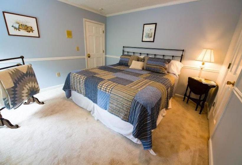 Blue Heaven Bed & Breakfast