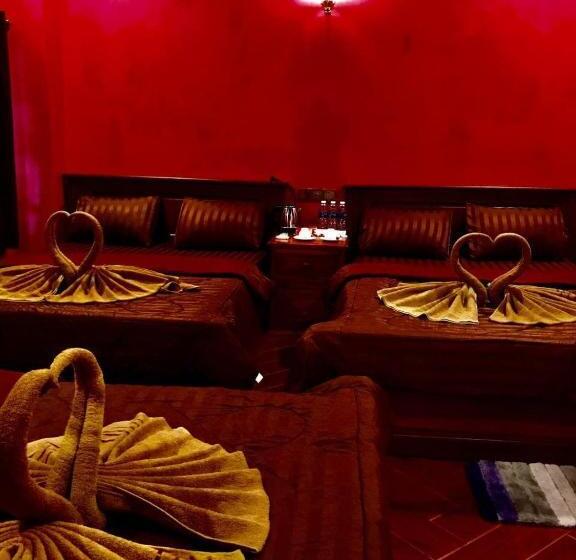 فندق Gibbon Lodge