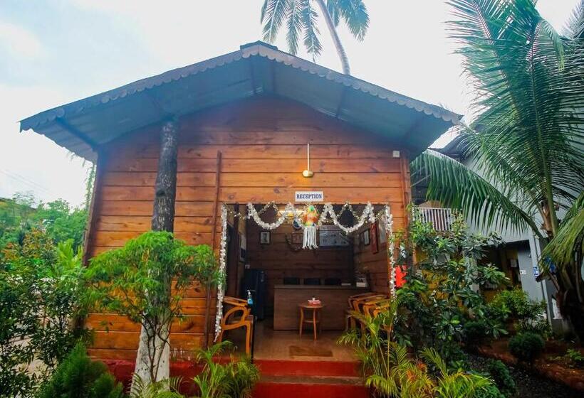 ホテル Mariners Bay Beach Resort