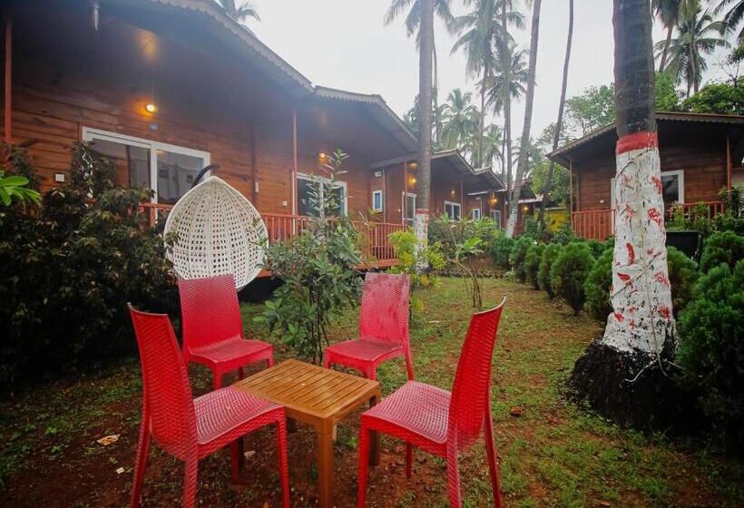 ホテル Mariners Bay Beach Resort