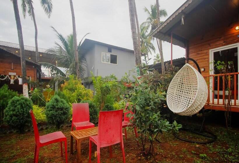 ホテル Mariners Bay Beach Resort