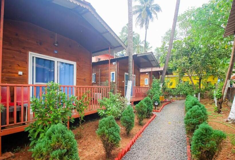 ホテル Mariners Bay Beach Resort