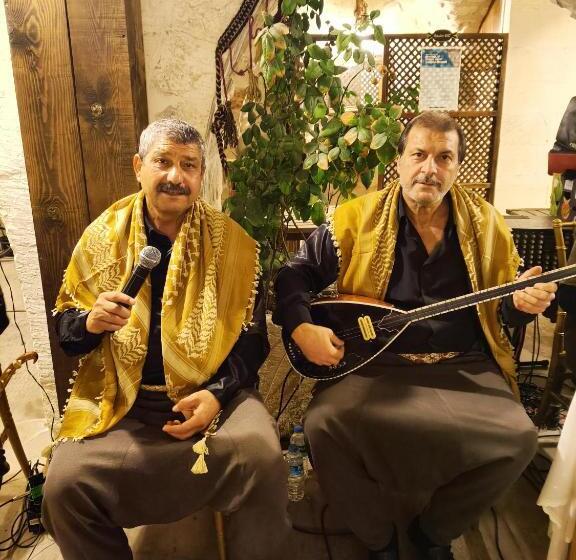 هتل Nahrin Hote & Art