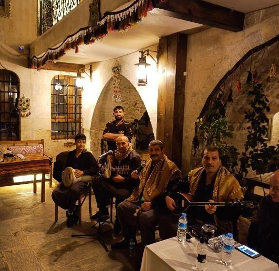 هتل Nahrin Hote & Art