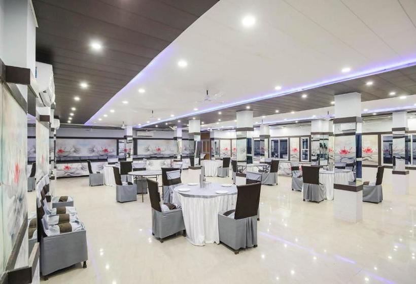 فندق Oyo 63103  Z Inn