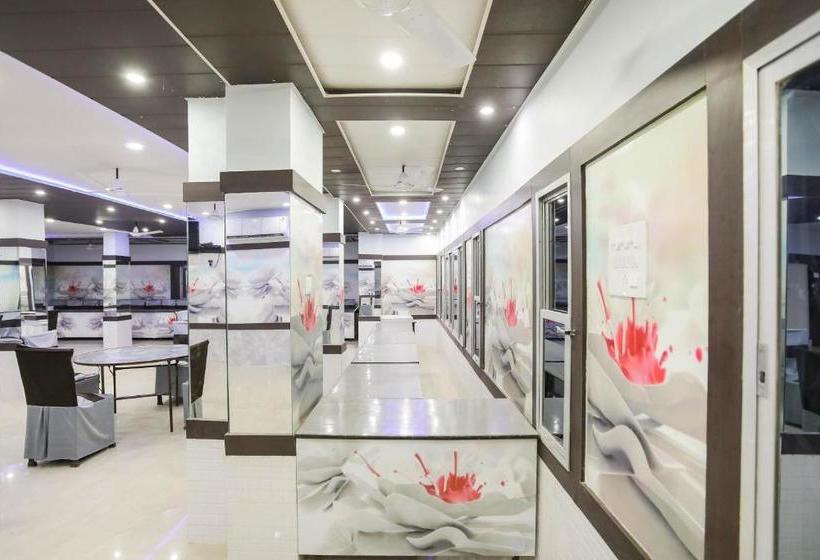 فندق Oyo 63103  Z Inn