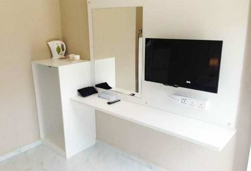 ホテル Cenang Langkawi House