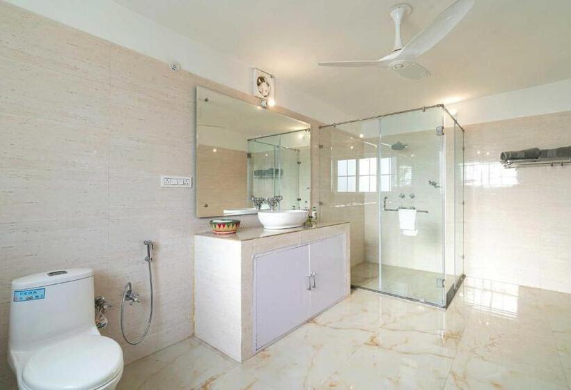 فندق Stayvista At Brickwood Hill With Outdoor Infinity Pool & Jacuzzi