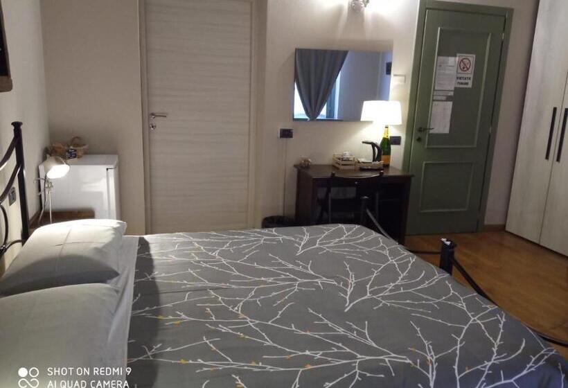 פנסיון La Casina