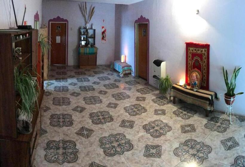 هاستل Hosteria Dharma