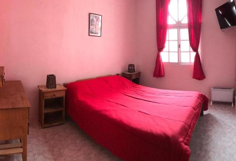 هاستل Hosteria Dharma