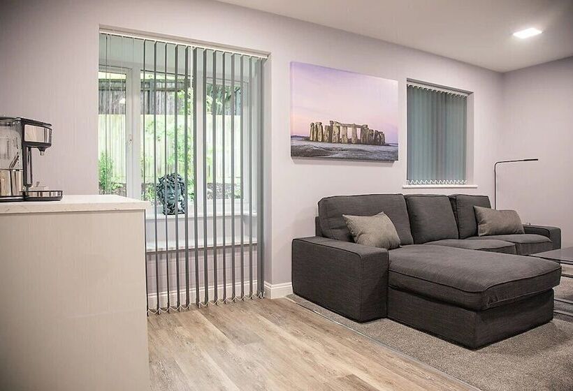 צימר The Annexe @ Elmbank   Adults Only