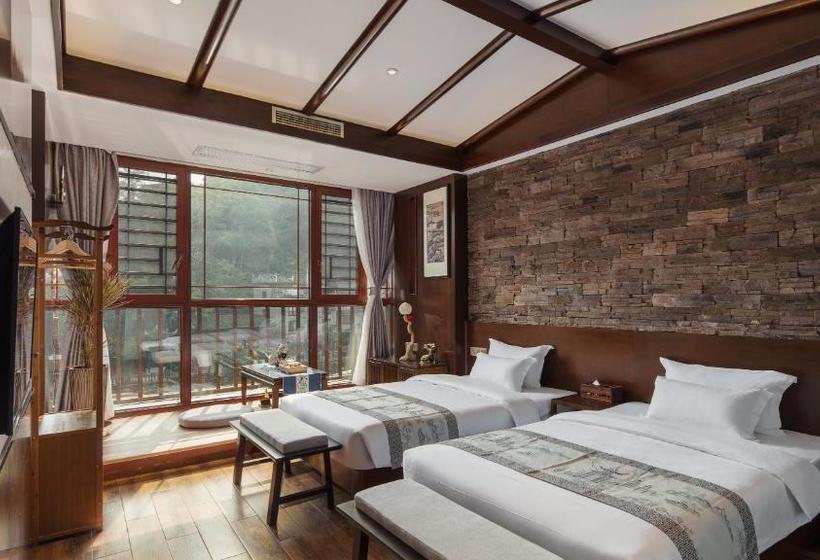 호텔 Floral Fenghuang Feng Xue Ye Gui Ren