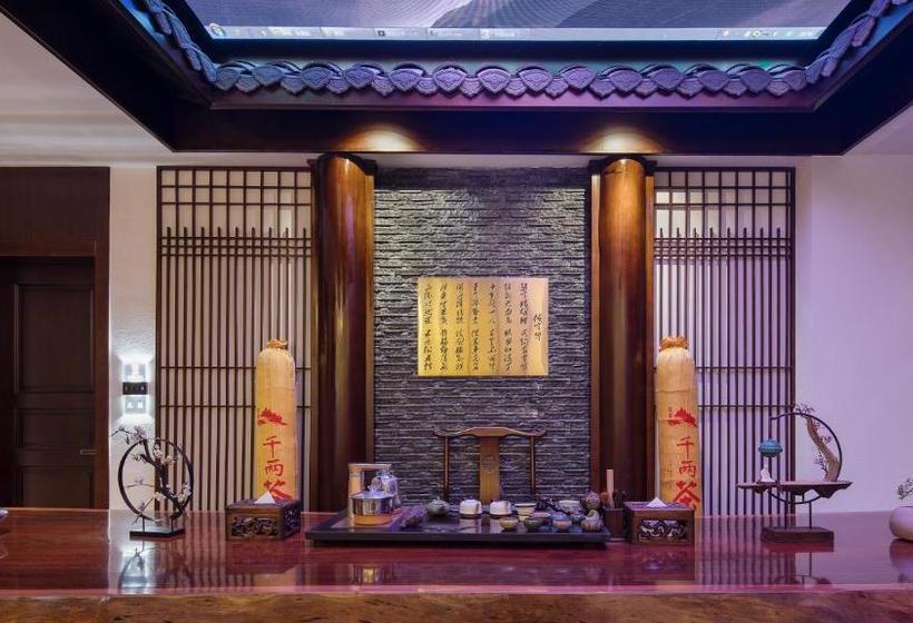 호텔 Floral Fenghuang Feng Xue Ye Gui Ren