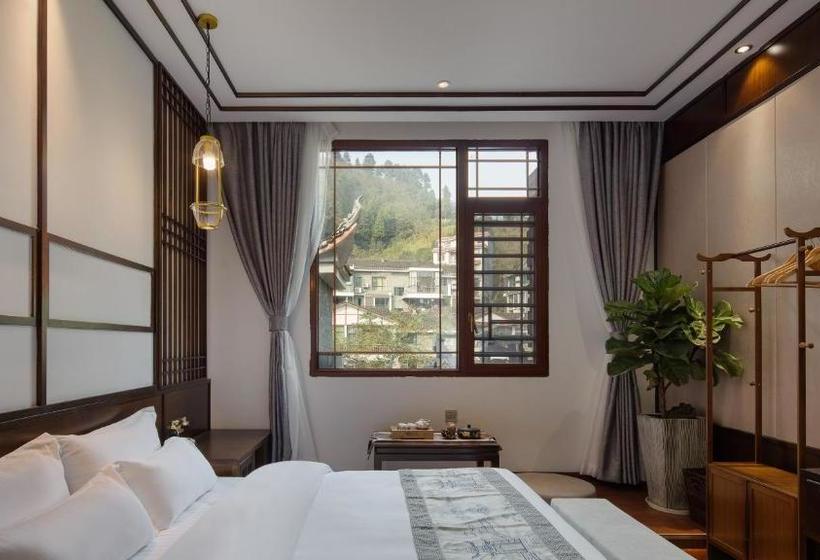 호텔 Floral Fenghuang Feng Xue Ye Gui Ren