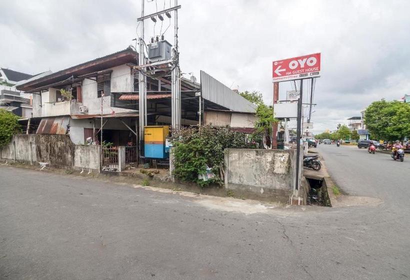 호텔 Oyo 2187 Hm Guest House