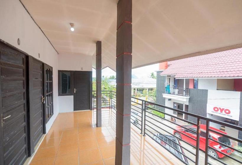 호텔 Oyo 2187 Hm Guest House