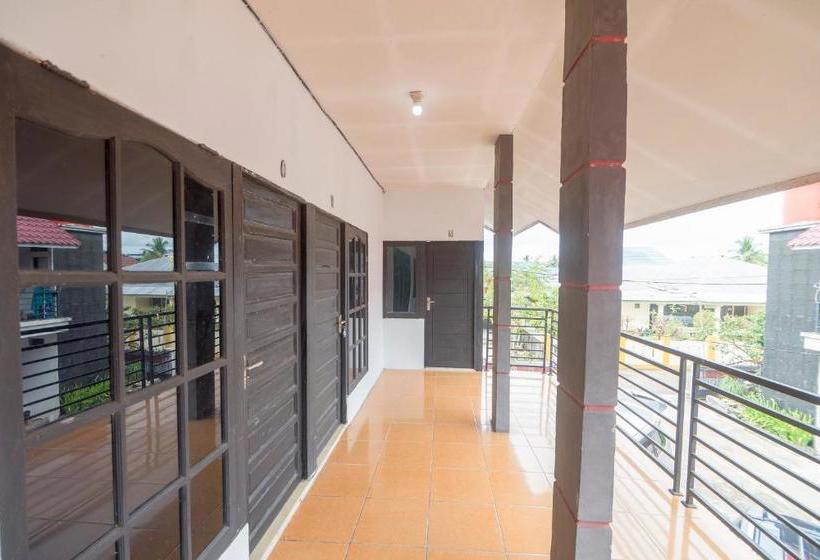 호텔 Oyo 2187 Hm Guest House