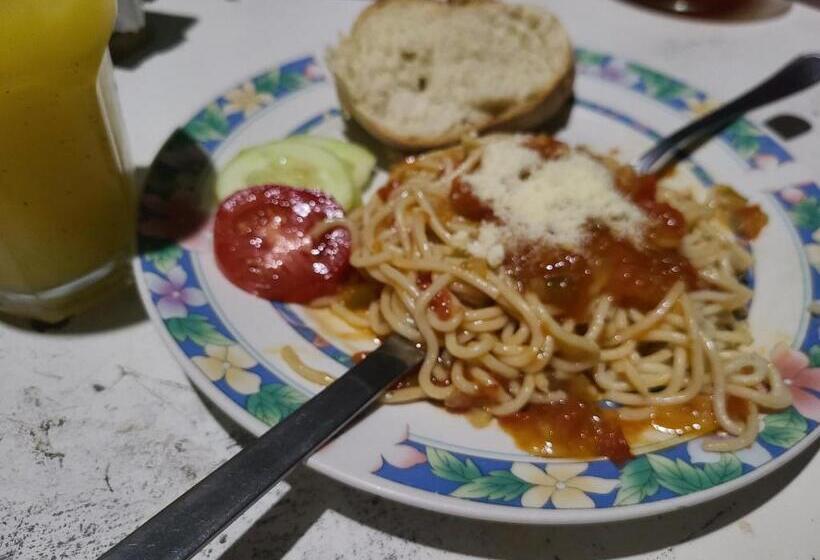 בית מלון כפרי Sophie House