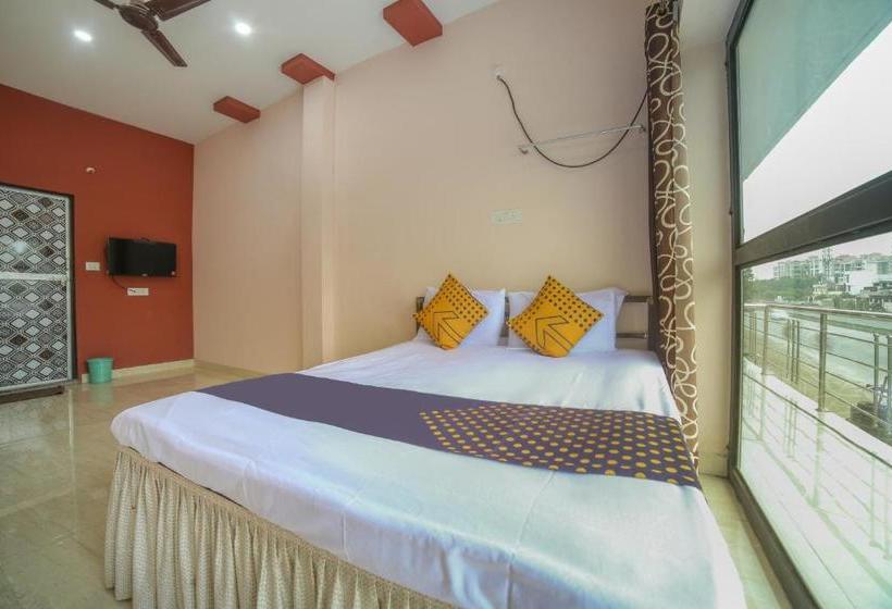 فندق Spot On 62797 Raj Celebration