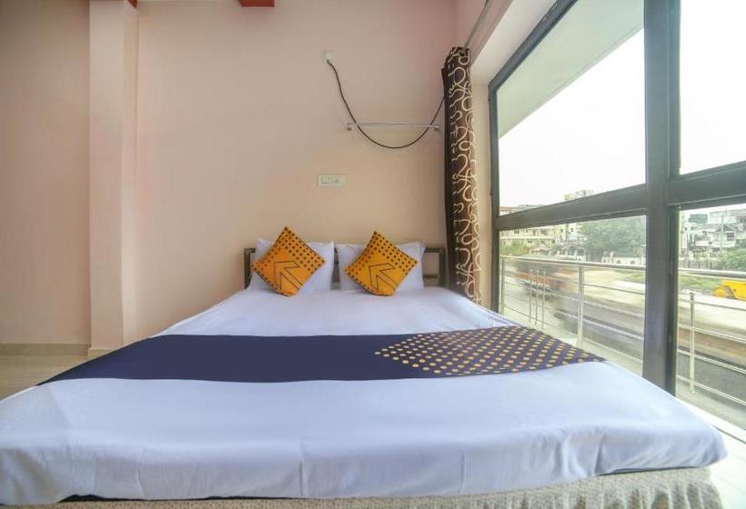 فندق Spot On 62797 Raj Celebration