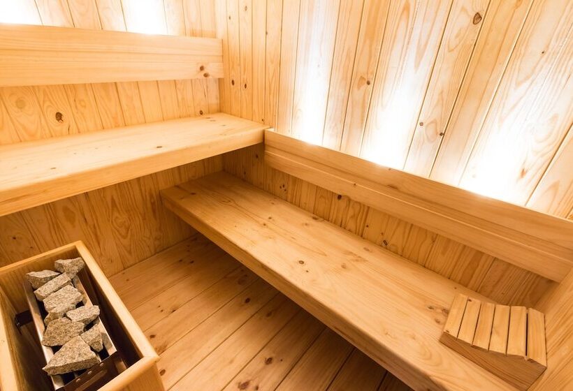 Отель Surya Lima