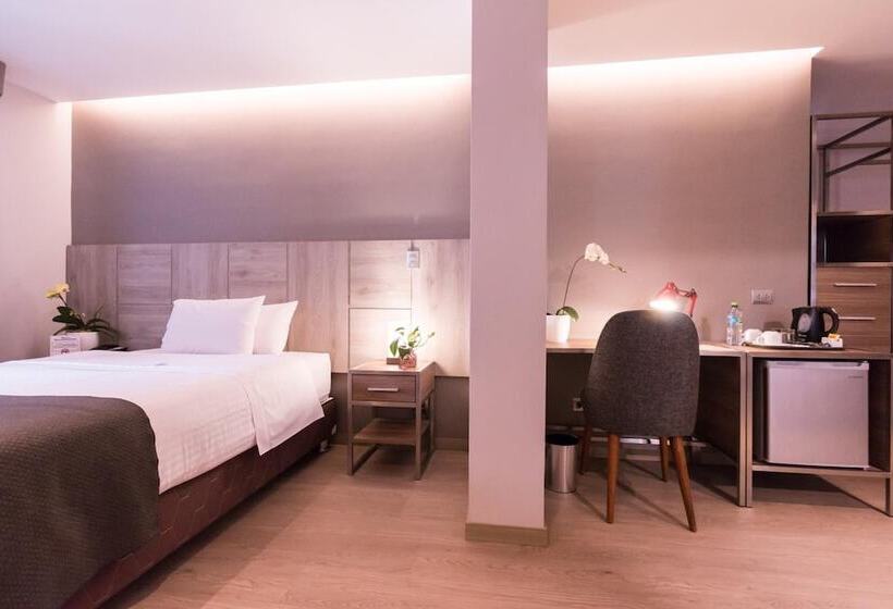 Отель Surya Lima