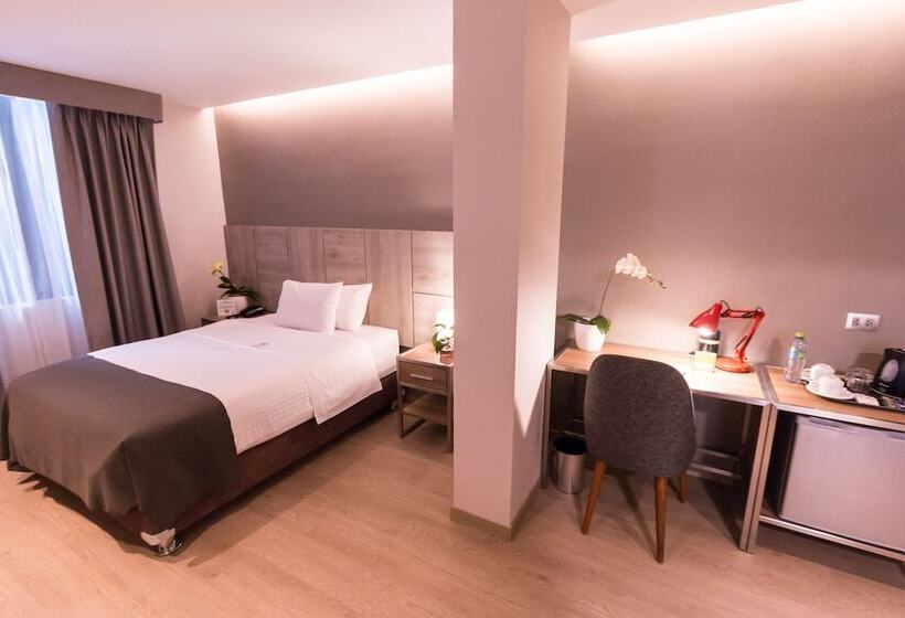 Отель Surya Lima