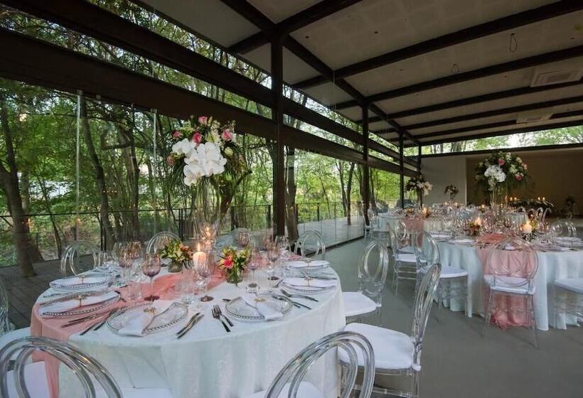 Vivari Hotel And Spa By Mantis