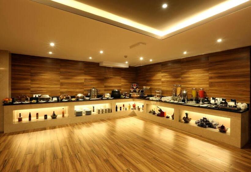 Resort The Lohias, Goa Candolim