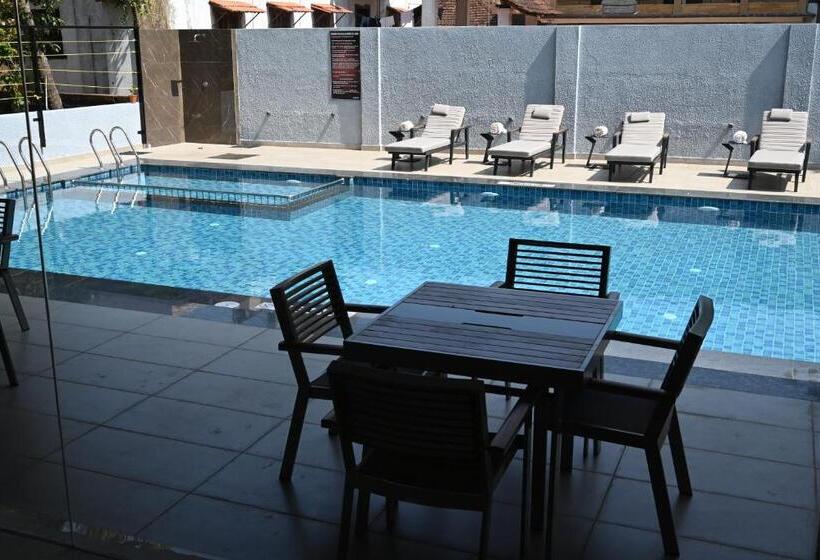 Resort The Lohias, Goa Candolim