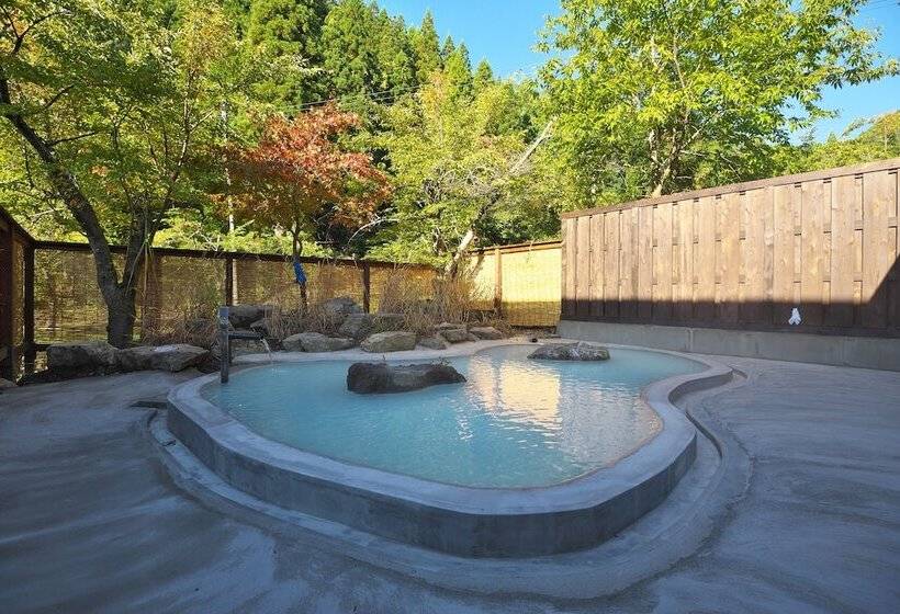 Рёкан Hikage Onsen