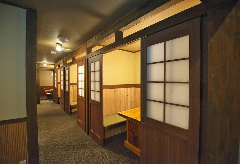 Рёкан Hikage Onsen