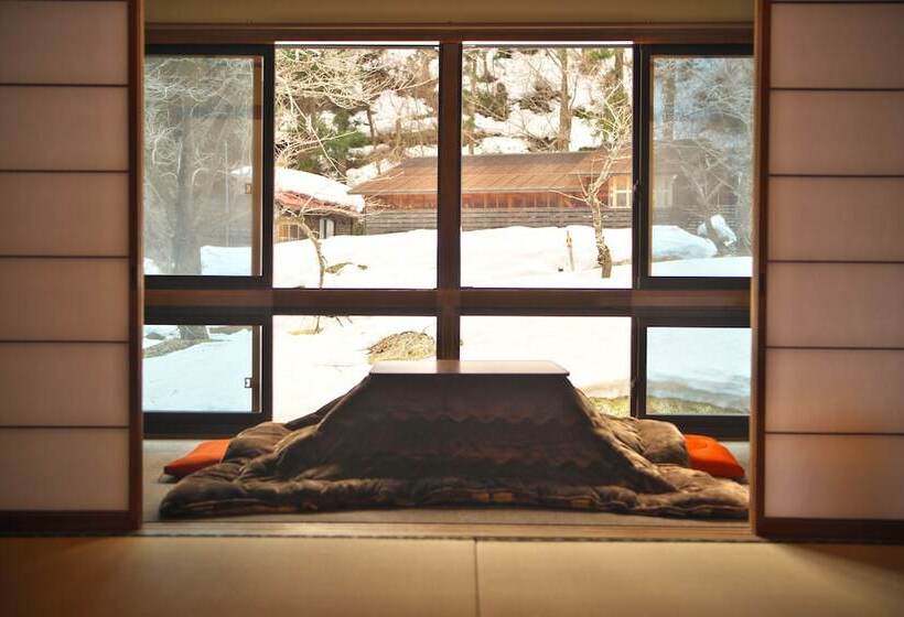 Рёкан Hikage Onsen