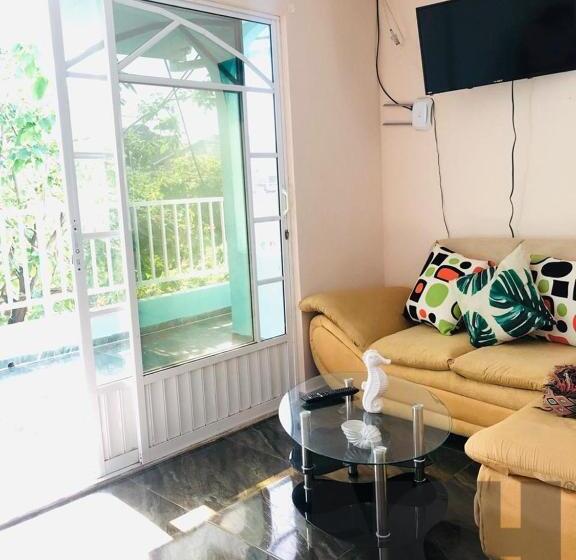 هاستل Apartamento Turistico Eisamar