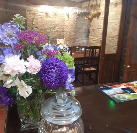 فندق صغير Seven Stars Inn