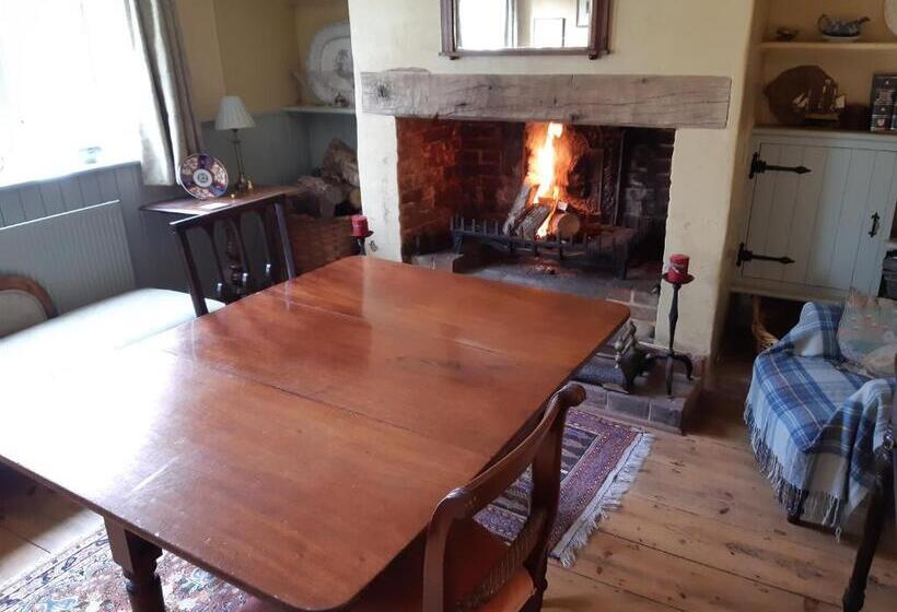 Bed and Breakfast Woodlands Cottage Farm