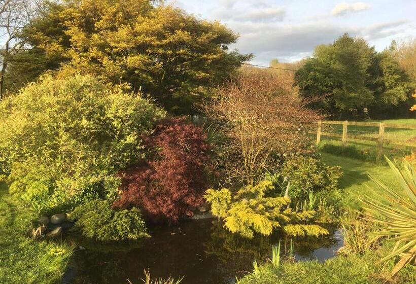 Bed and Breakfast Woodlands Cottage Farm