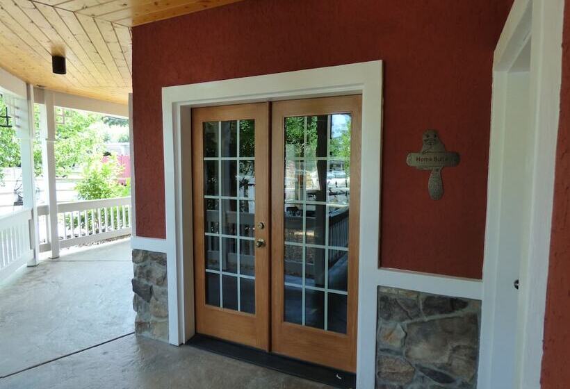 בית מלון כפרי Beaver Valley Lodge