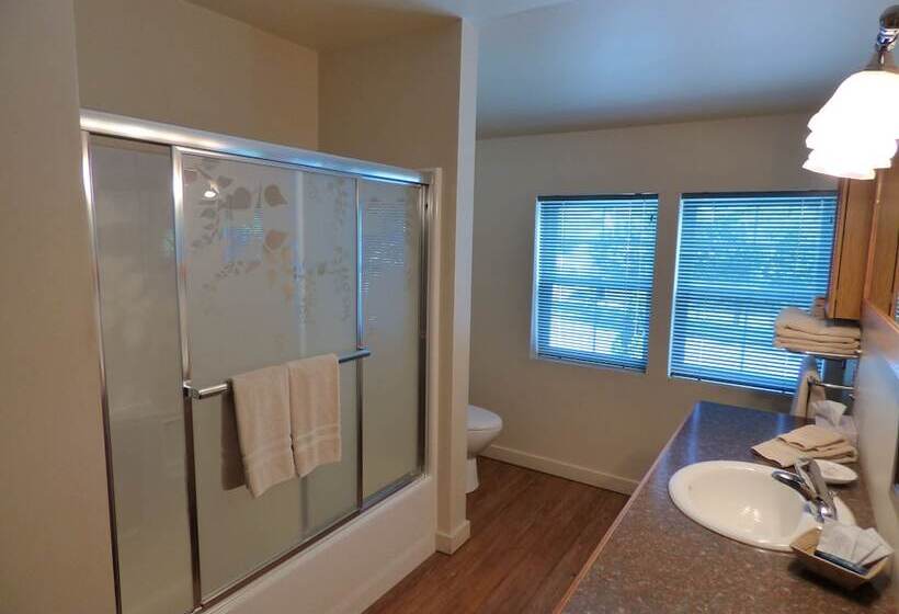 בית מלון כפרי Beaver Valley Lodge