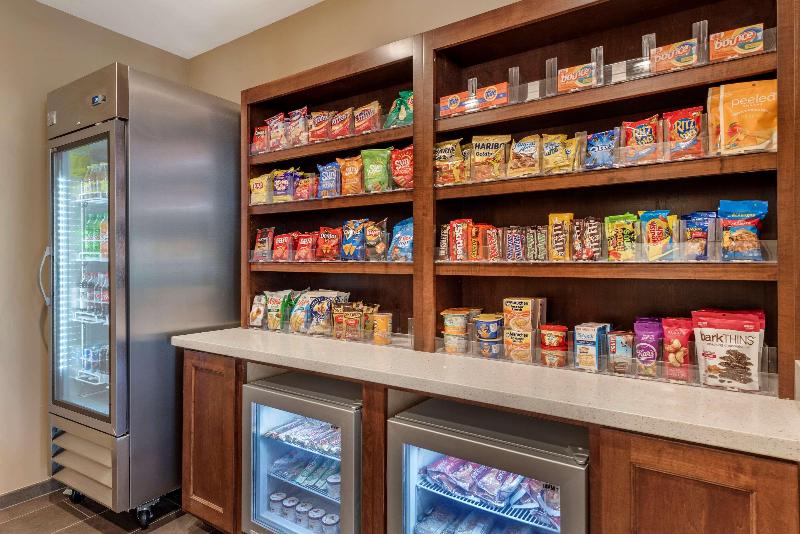 בית מלון כפרי Comfort Suites