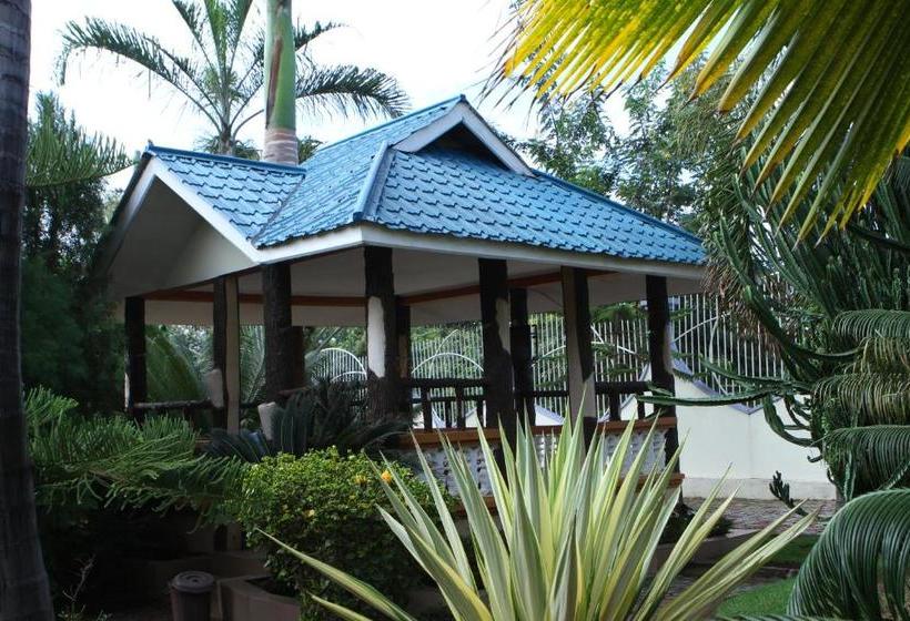 בית מלון כפרי Lesa Garden