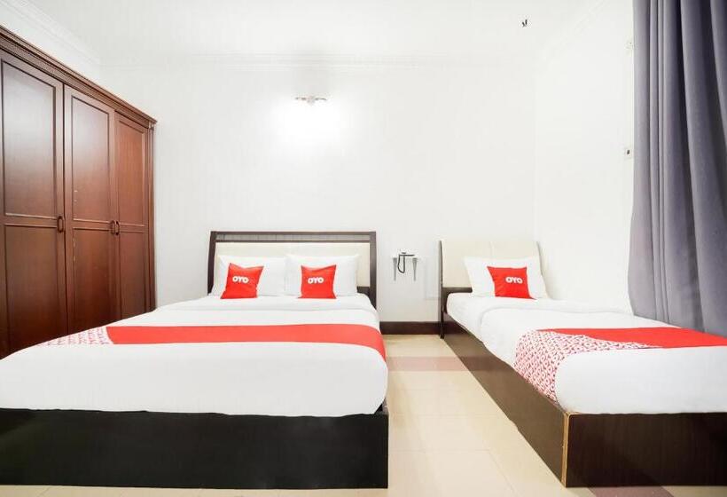 Отель Oyo 89486 Kulim Inn