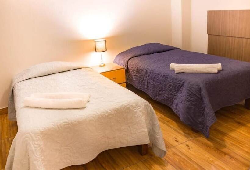 酒店 Serk Ana Suite Hostal