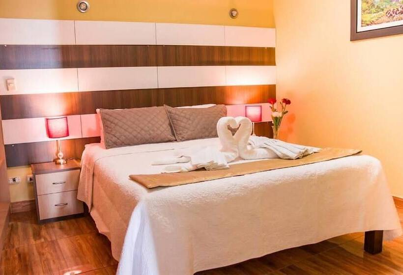 酒店 Serk Ana Suite Hostal