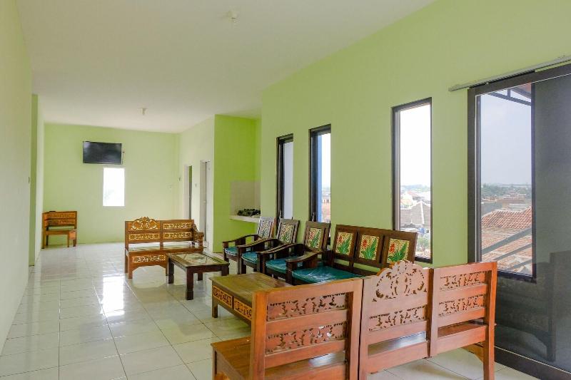 호텔 Spot On 2081 Sriwijaya Family Residence